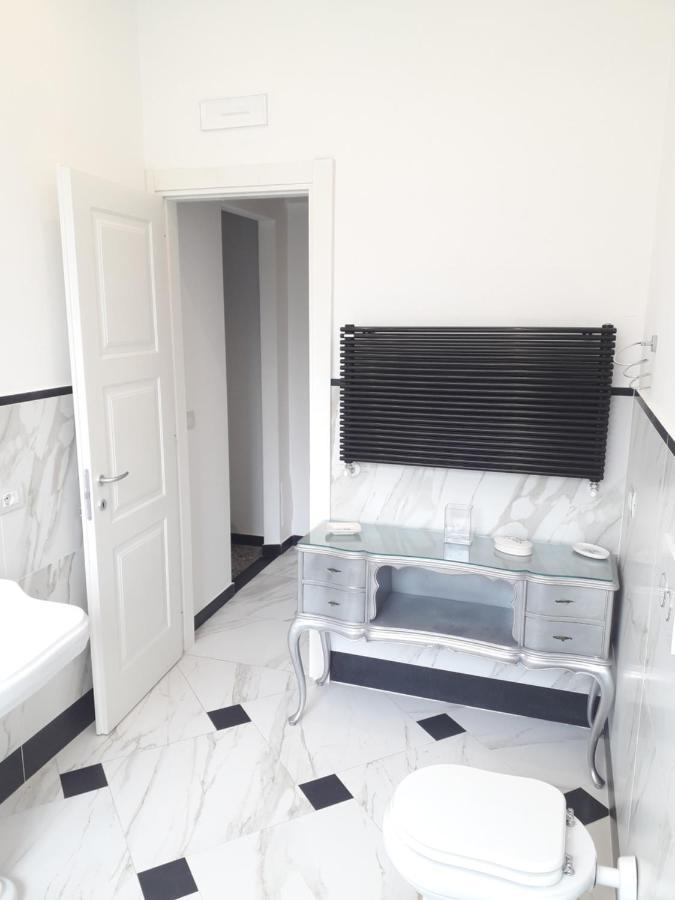 Dora Aurea Hotel Levanto Luaran gambar