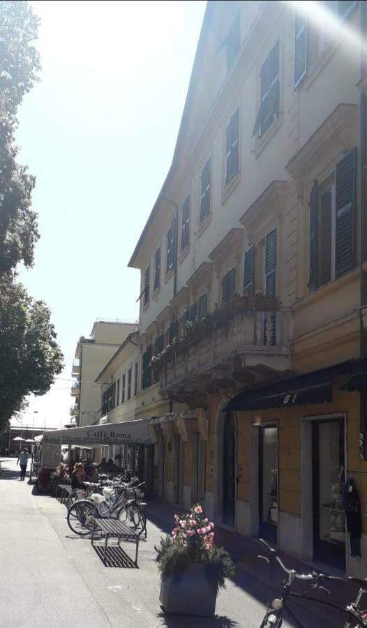 Dora Aurea Hotel Levanto Luaran gambar
